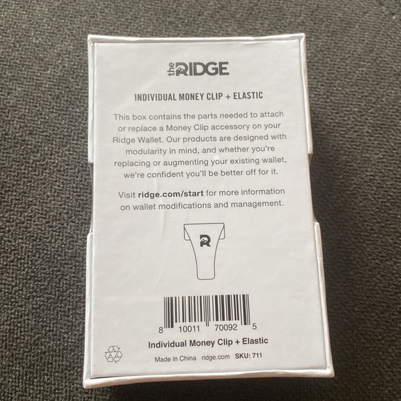 NEW the Ridge money clip + elastic individual upgrade kit Carry less, Live more - Picture 2 of 2
